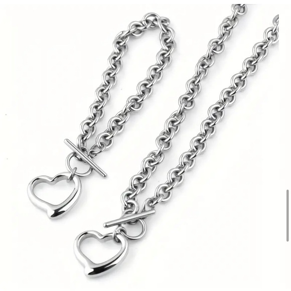 1 Set Titanium Steel Stainless Steel Heart Necklace Bracelet Set - Picture 5 of 5